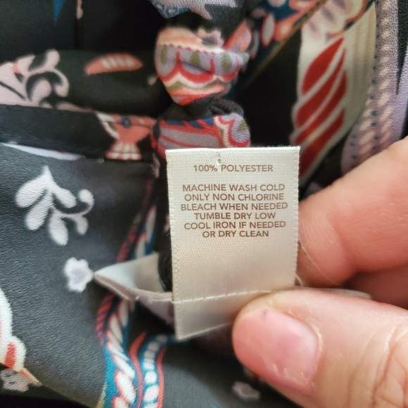 LOFT Colorful Peacock Print Blouse Size XL, Business Casual - Picture 8 of 11